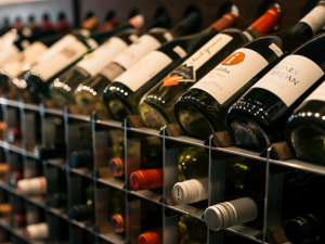 Retail Wine Racks With Modern Style