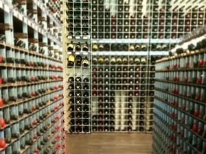 1.5 Bottle Wine Racks For Retail